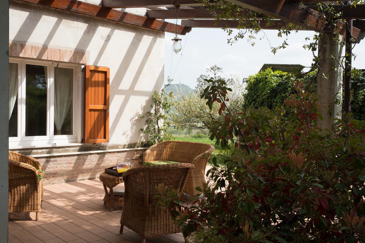 Casa Vacanze A Rubbianello Monterubbiano Exterior foto